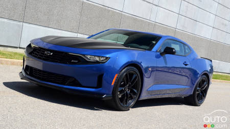 2019 Chevrolet Camaro 1LE review : Life Without a V8?